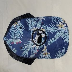 Vineyard Vines hat,  Snap Back FINAL